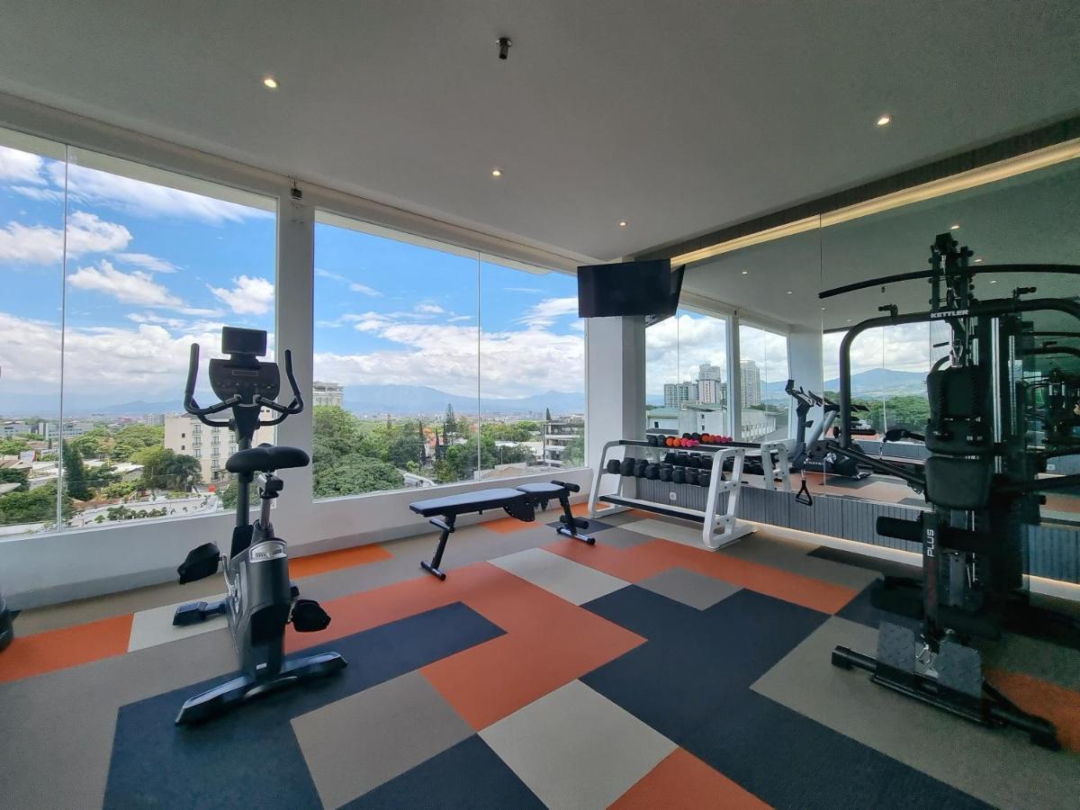 Hemangini Hotel Bandung Extérieur photo