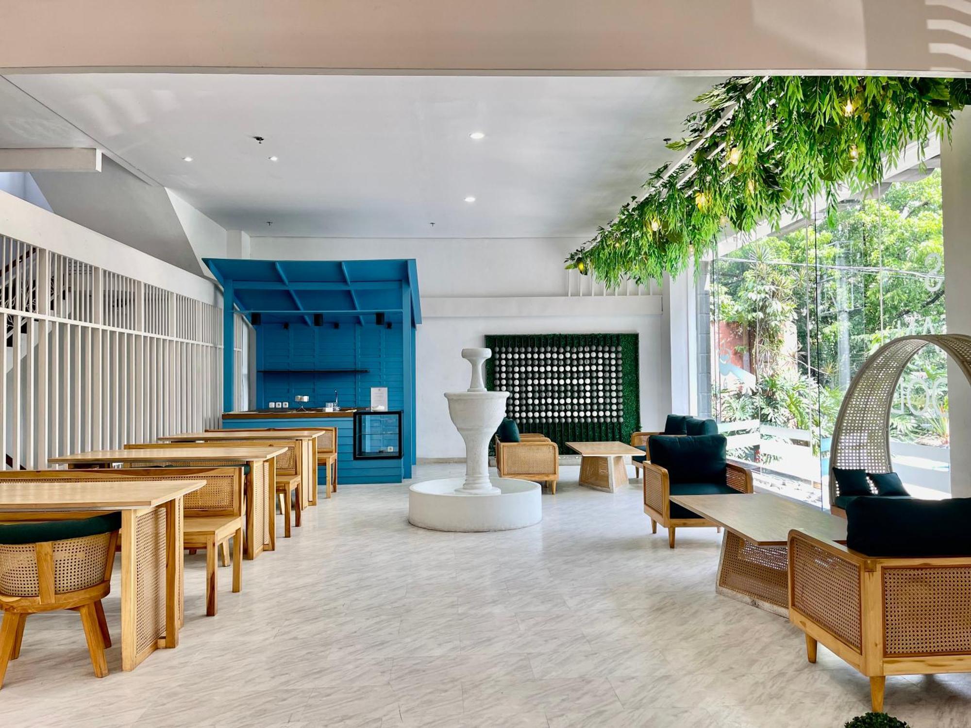 Hemangini Hotel Bandung Extérieur photo