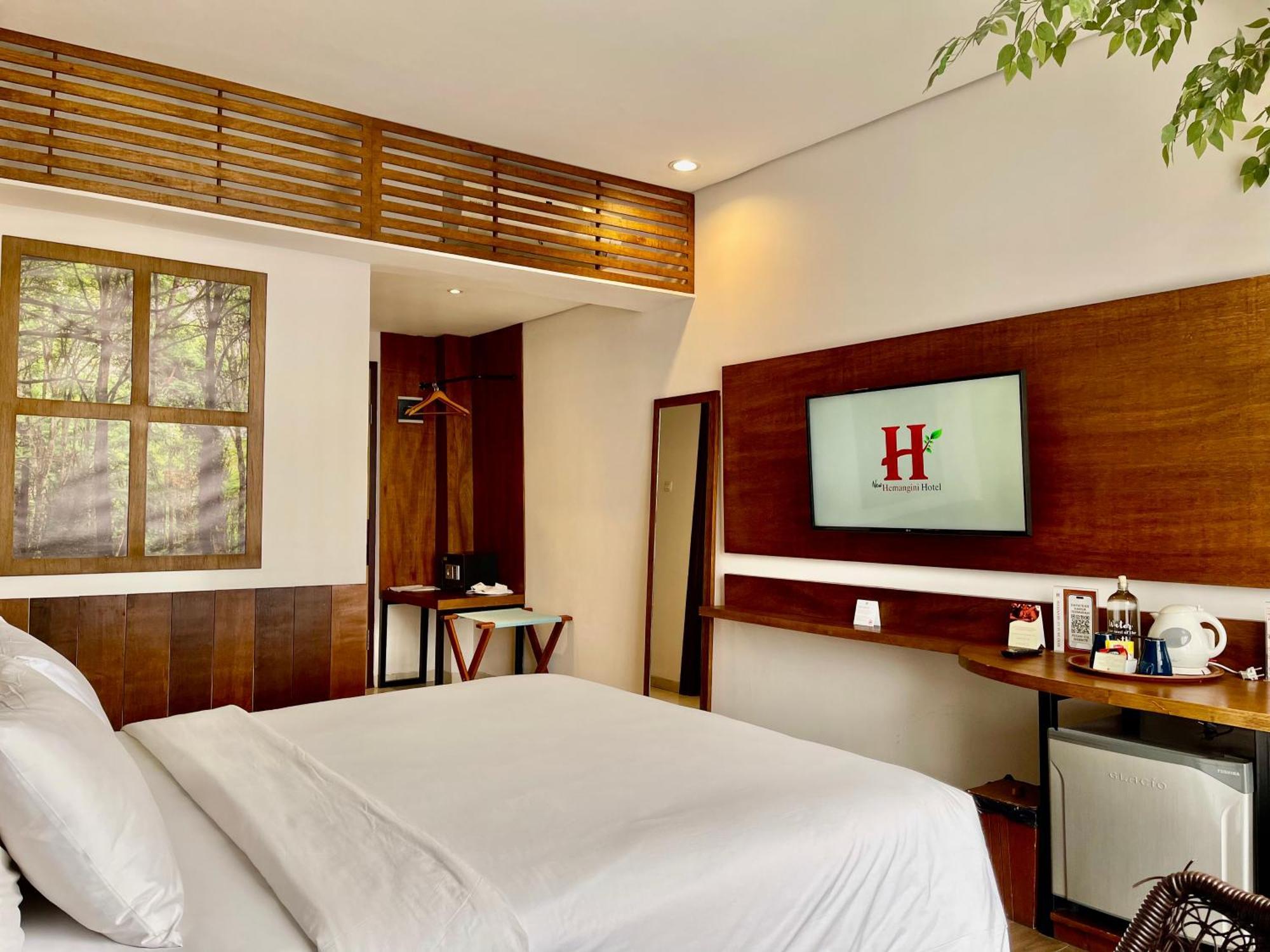 Hemangini Hotel Bandung Extérieur photo