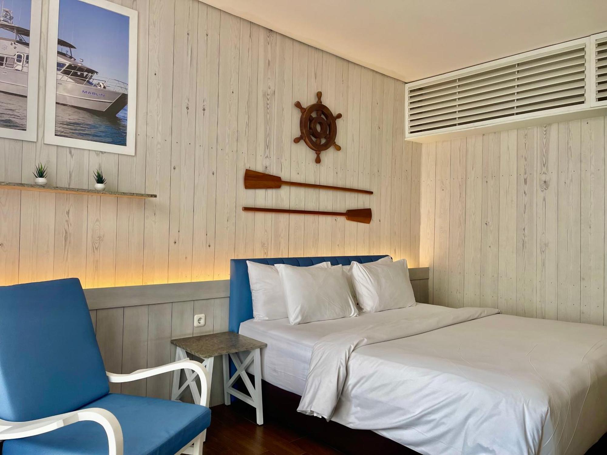 Hemangini Hotel Bandung Extérieur photo